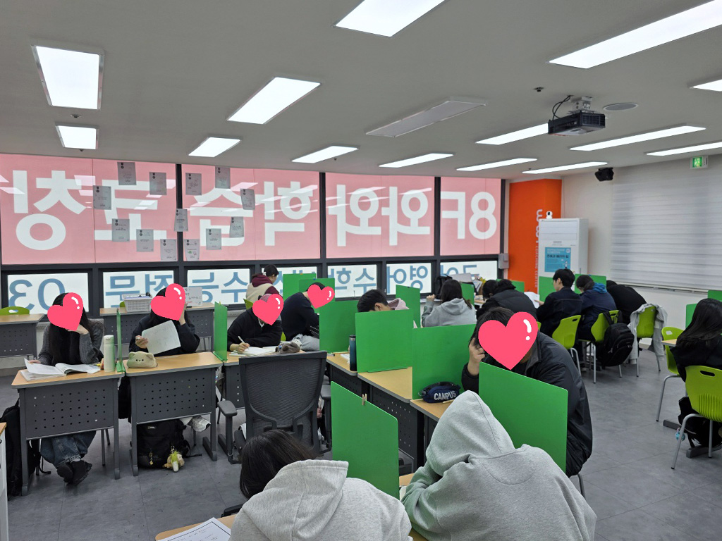 와와학습코칭학원 인천삼산점 학습 공간 3
